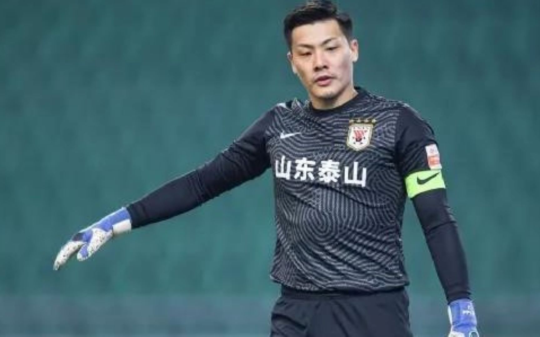 活动  国内现役最好守门员—王大雷,生于足球城的天选男一号