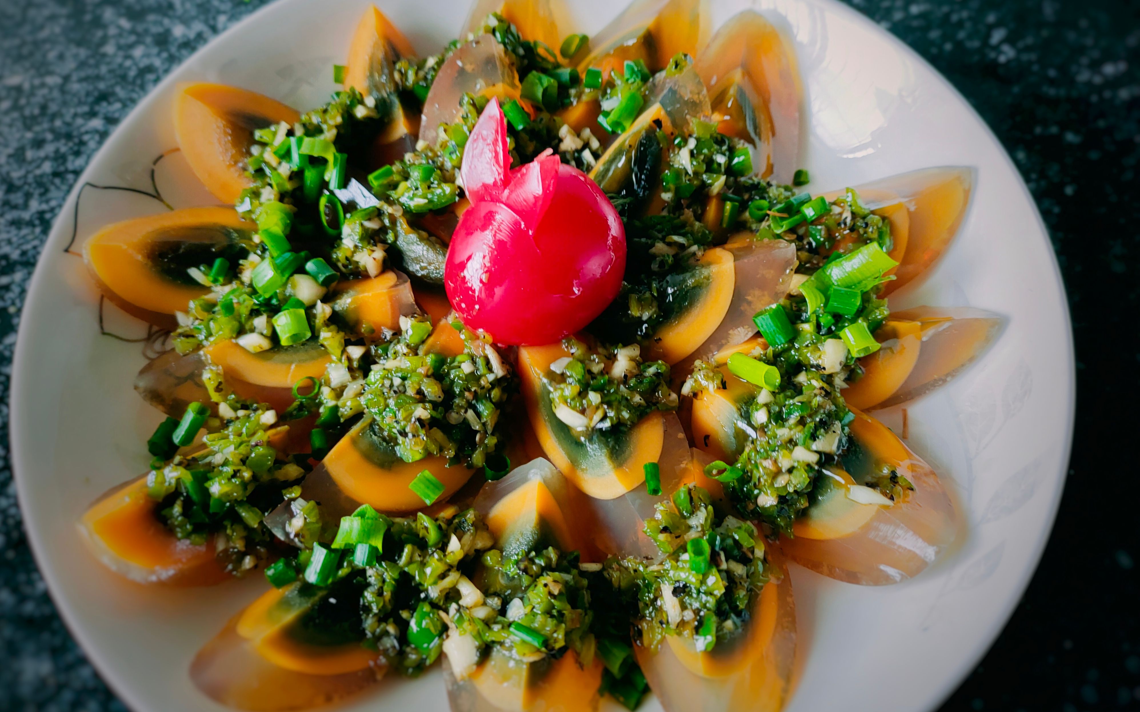 烧椒皮蛋滋味醇厚家中待客的下酒好菜收藏了