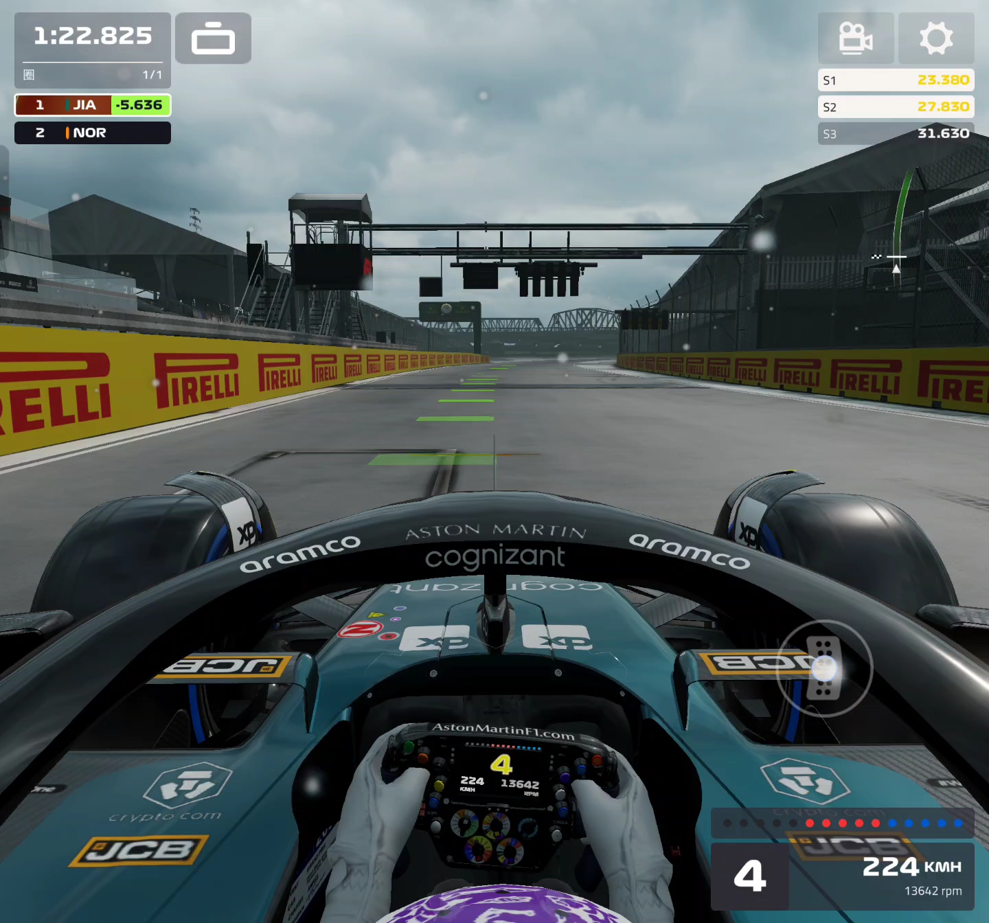 《f1 mobile racing》維倫紐夫賽道車手對決