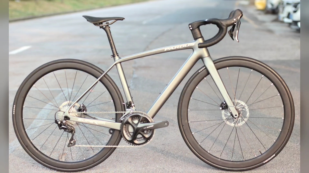 瑞豹super sport大套105油碟全碳纤公路车