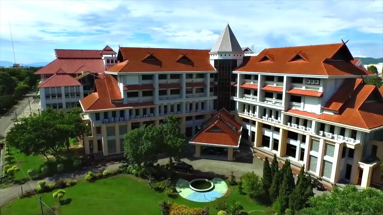 maejouniversity泰国梅州大学官方英文介绍片已加中文字幕