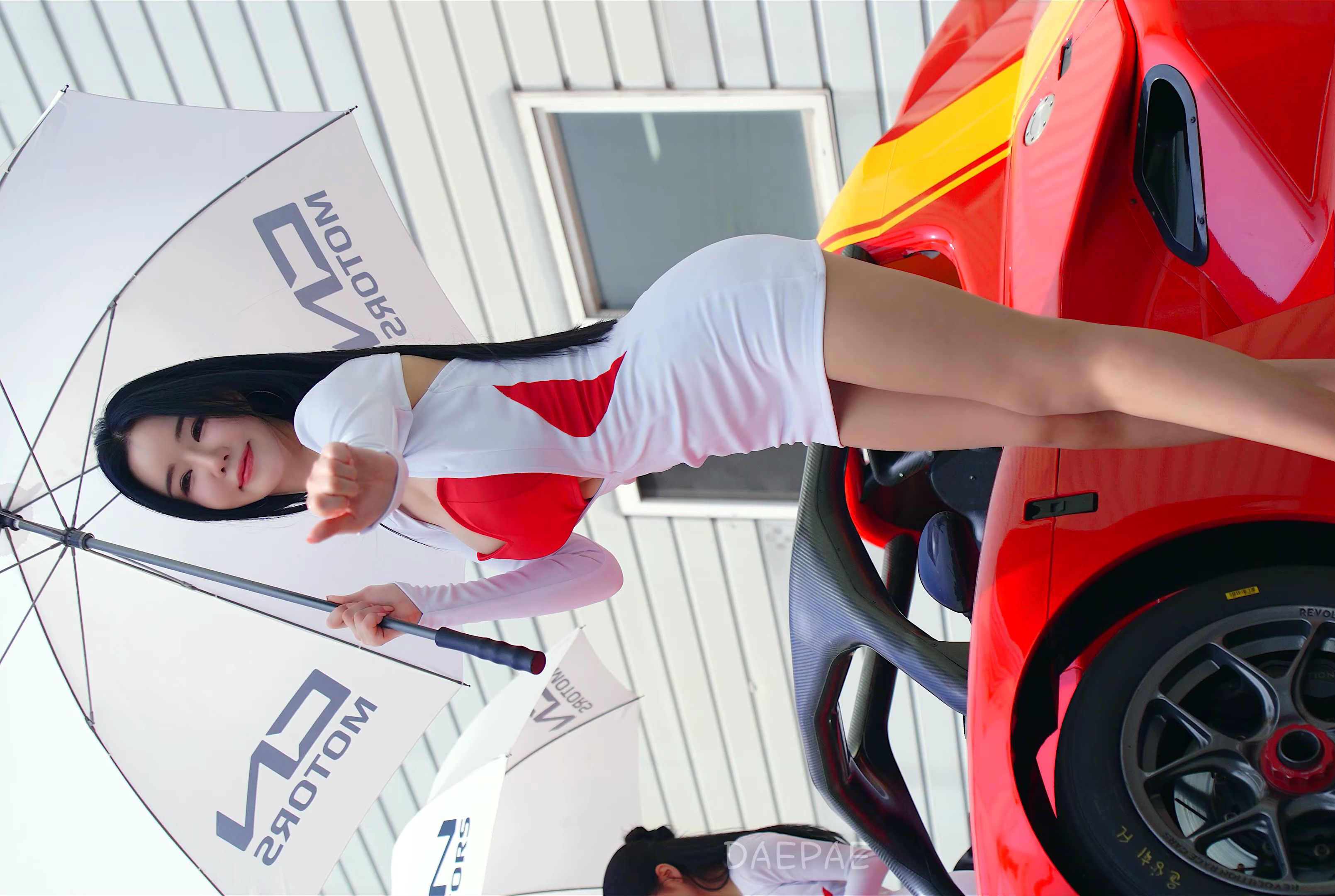 赛车模特 闵汉娜 赛车服 onlyone model festival