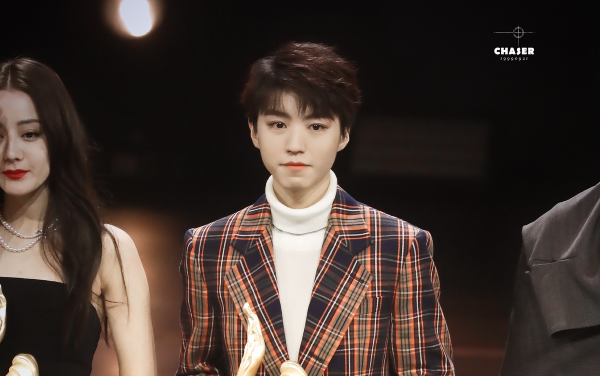 chaser0921王俊凯年度人气艺人领奖全程focus