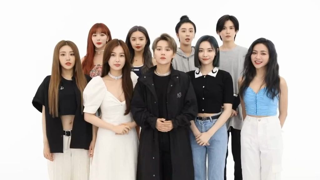 6月27日the9新物料祝贺新浪综艺粉丝破千万刘雨昕虞