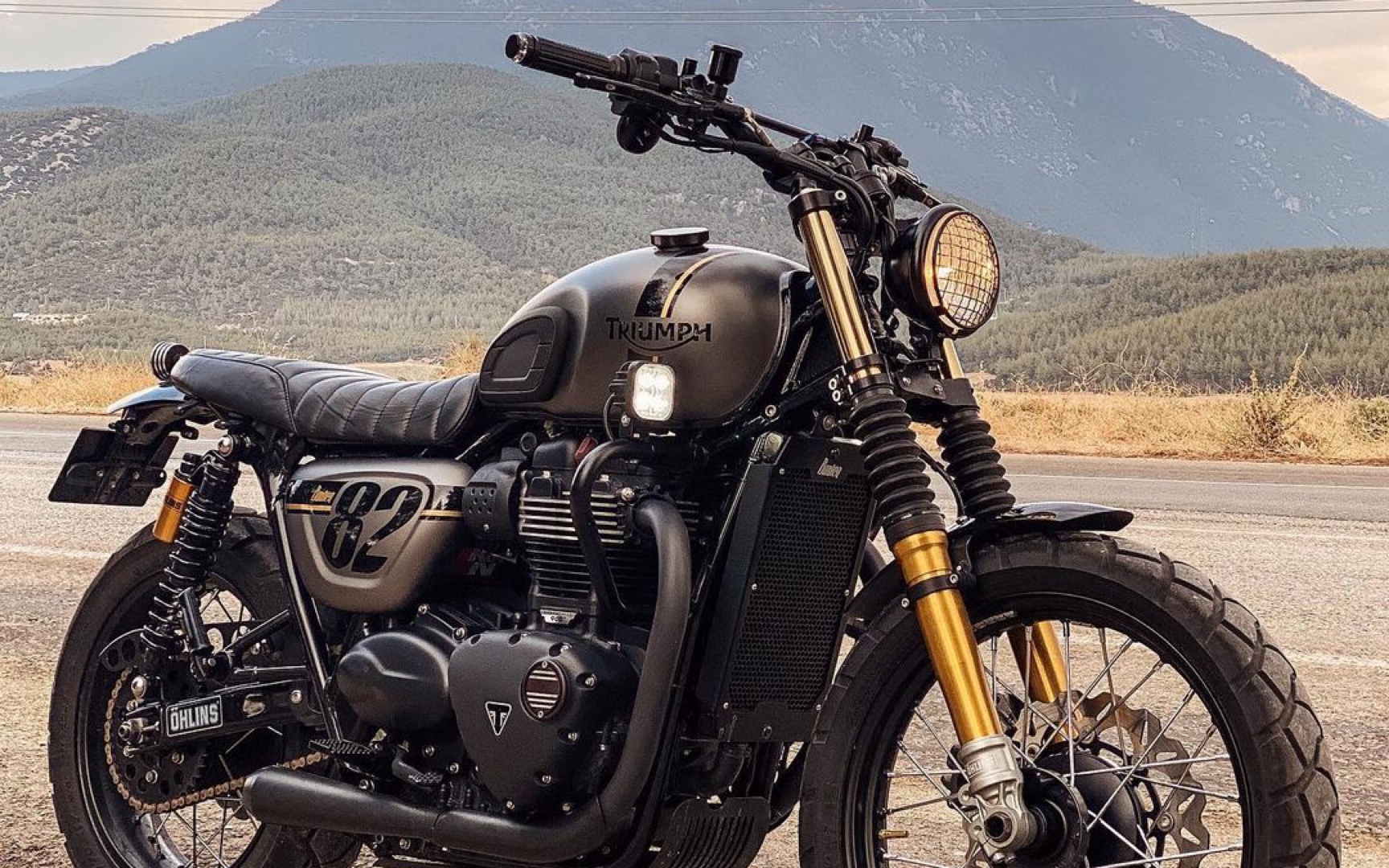 自驾英伦凯旋t120 vierundvierzig