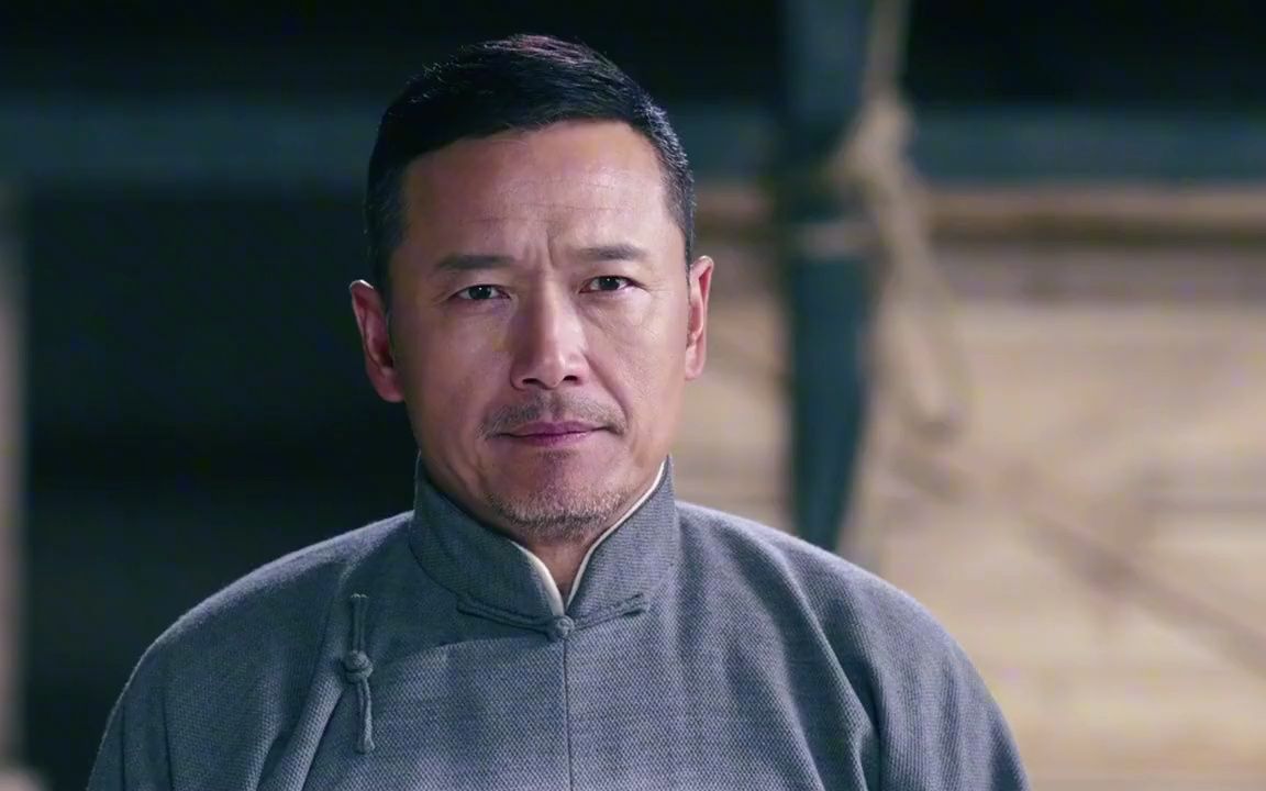 新猛龙过江:儿子被陷害入狱,老爹被逼重出江湖