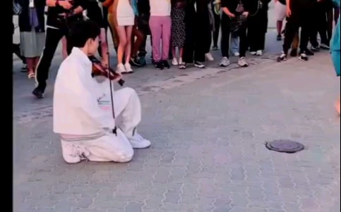 [图]洛杉磯Huntington Beach Pier 路透來自（Self-taught musician）自學成才的小音樂家 三合一視頻