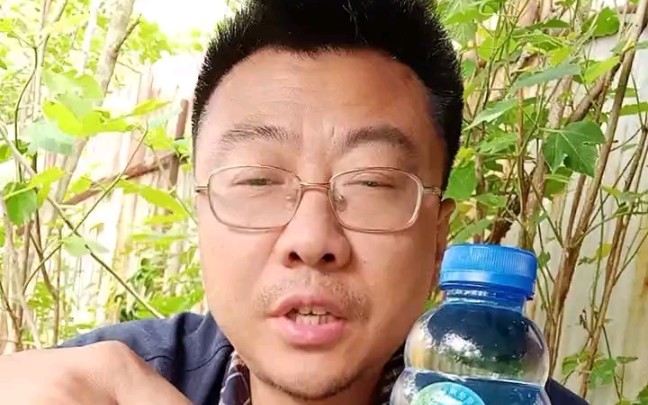 孙校长在快手混不下去了准备去应聘小学老师