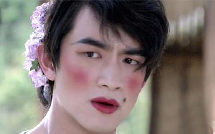 【三个院子】林更新搞笑模仿女同学 朱桢唱民歌配跆拳道