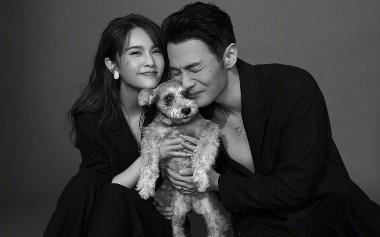 杨丞琳李荣浩终于见面 力破婚变传闻!结婚1年多分离300天