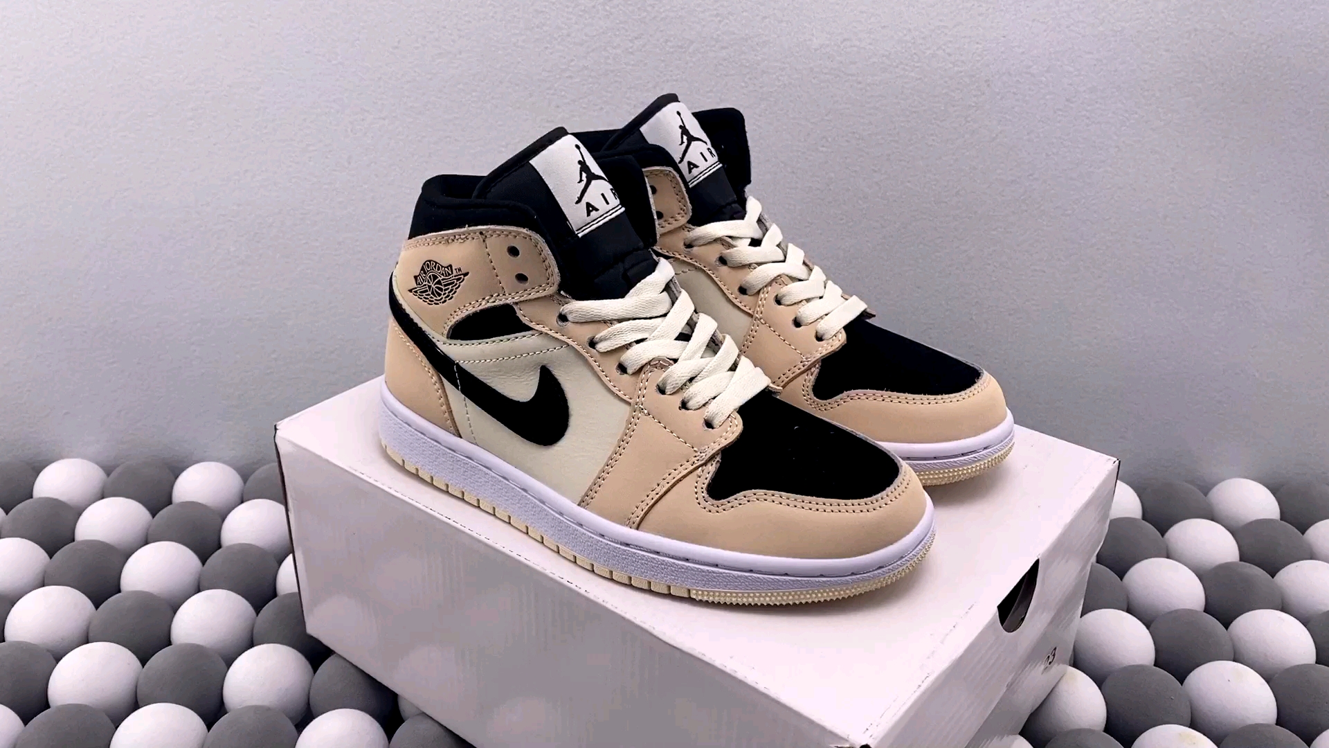 air jordan1 mid 奶茶 aj1