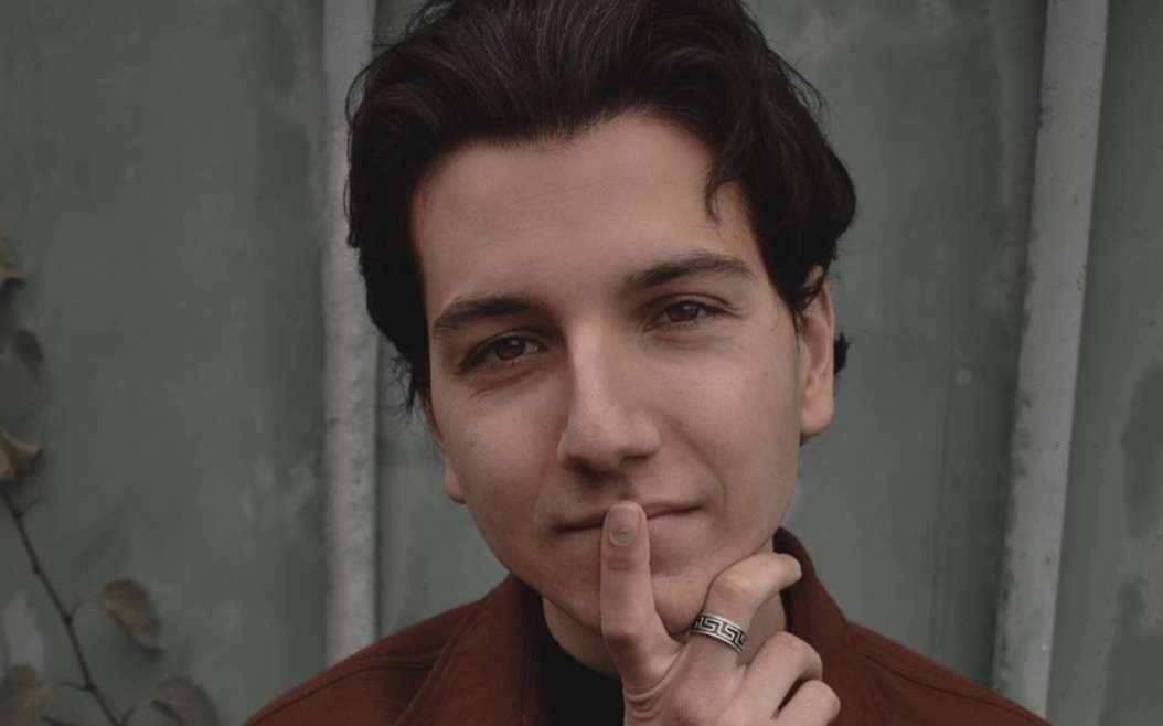 《keep your head up , princess》-anson seabra