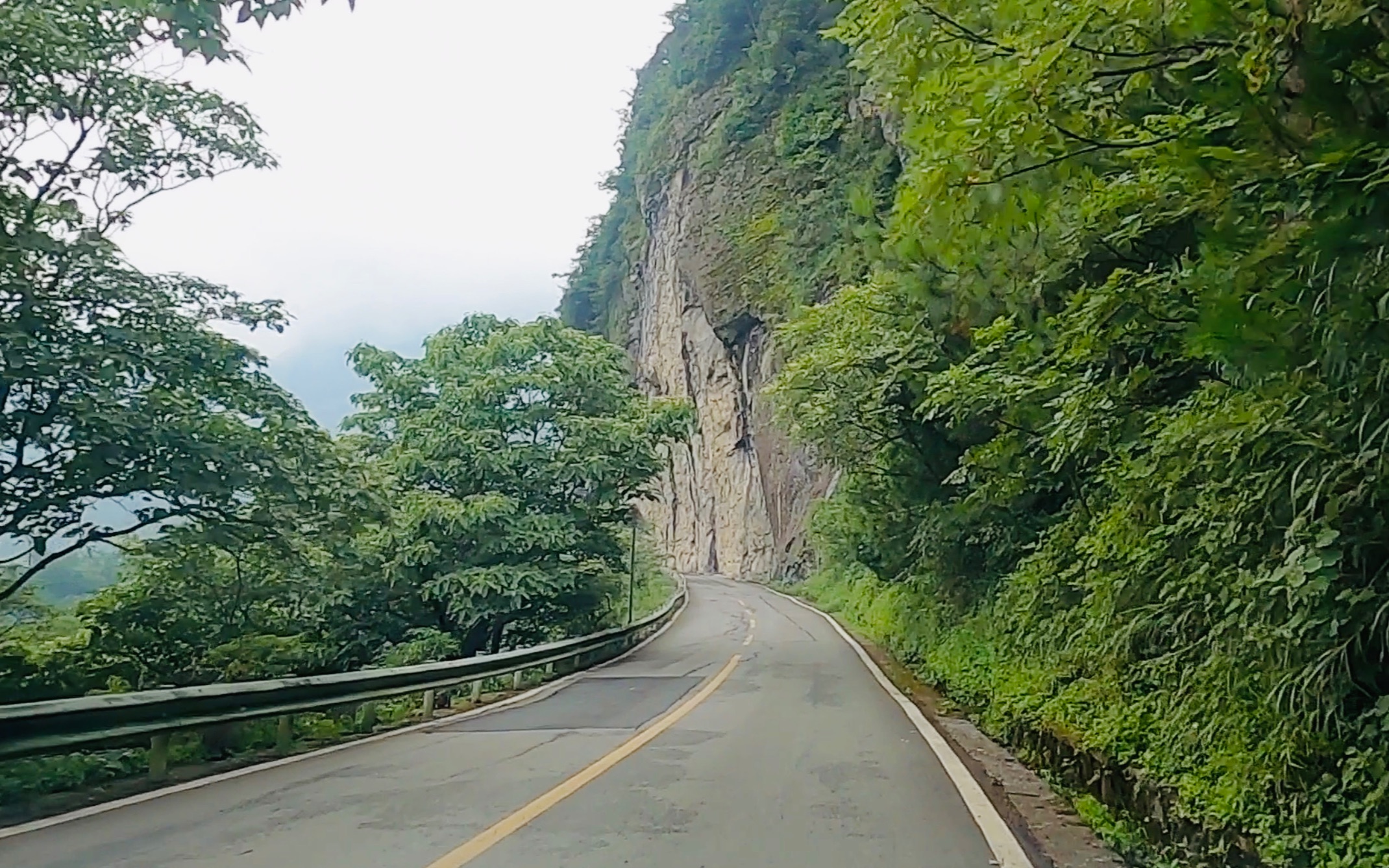 自驾游重庆南川金佛山,到达北坡索道站,自驾露营的好地方哔哩哔哩bilibili