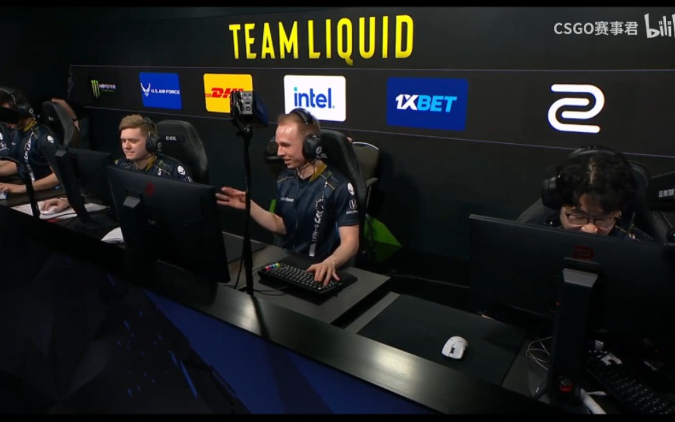 heroic 20秒便秘进攻 鸡哥都笑了_哔哩哔哩bilibili_csgo_第一视角