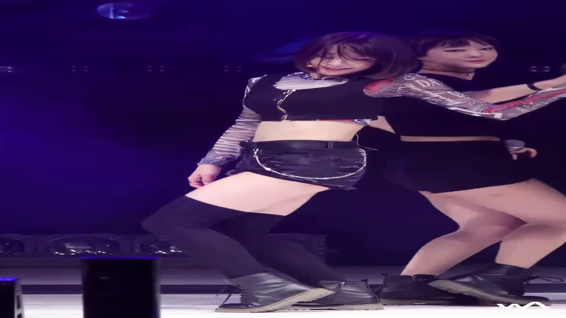 韩流热舞 #exid短发hani直拍#上下#2016