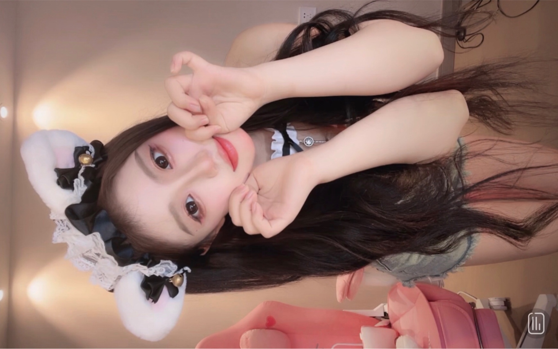 百变小晨2022326直播小野猫舞