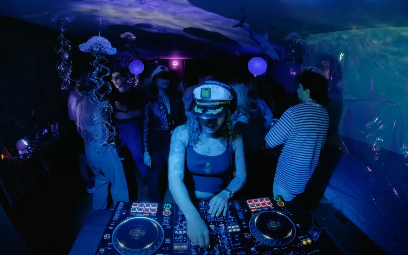 playlist° 女舰长在布鲁克林地下部落 #deep & tribal house