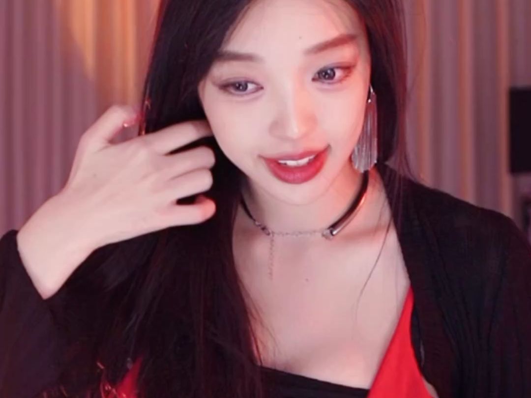 徐珺大哥_【无美颜_跳舞】体力好,173,52kg_20231223_011944