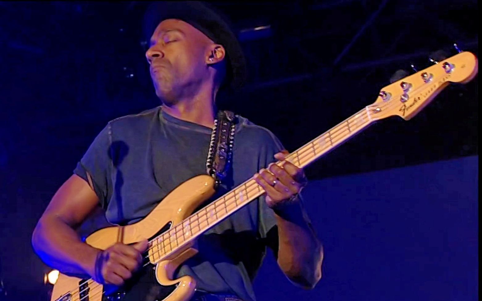 [图]马库斯·米勒 Marcus Miller“ Tutu Revisited” - Leverkusener 2009