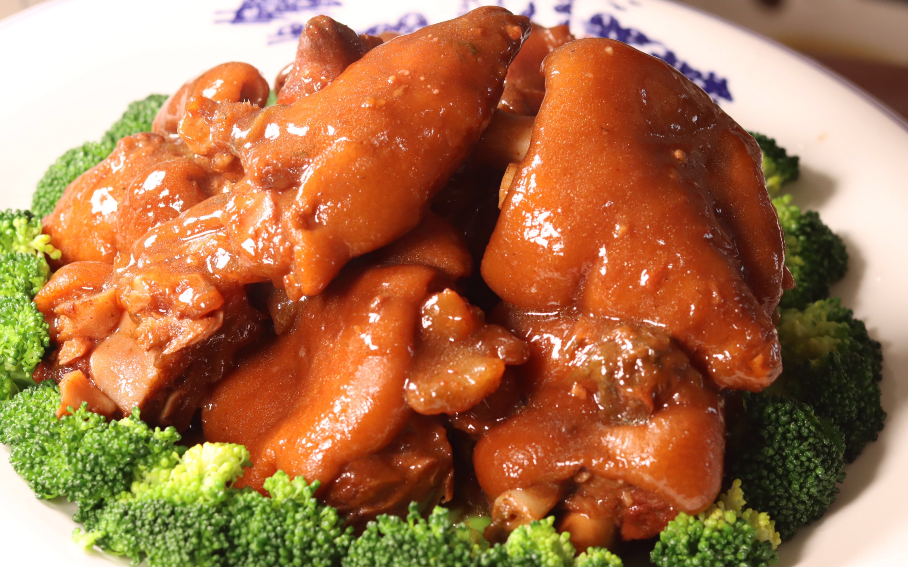 活动  老公56元买2个猪手,用饭店的配方扒猪手,香而不腻骨酥肉烂