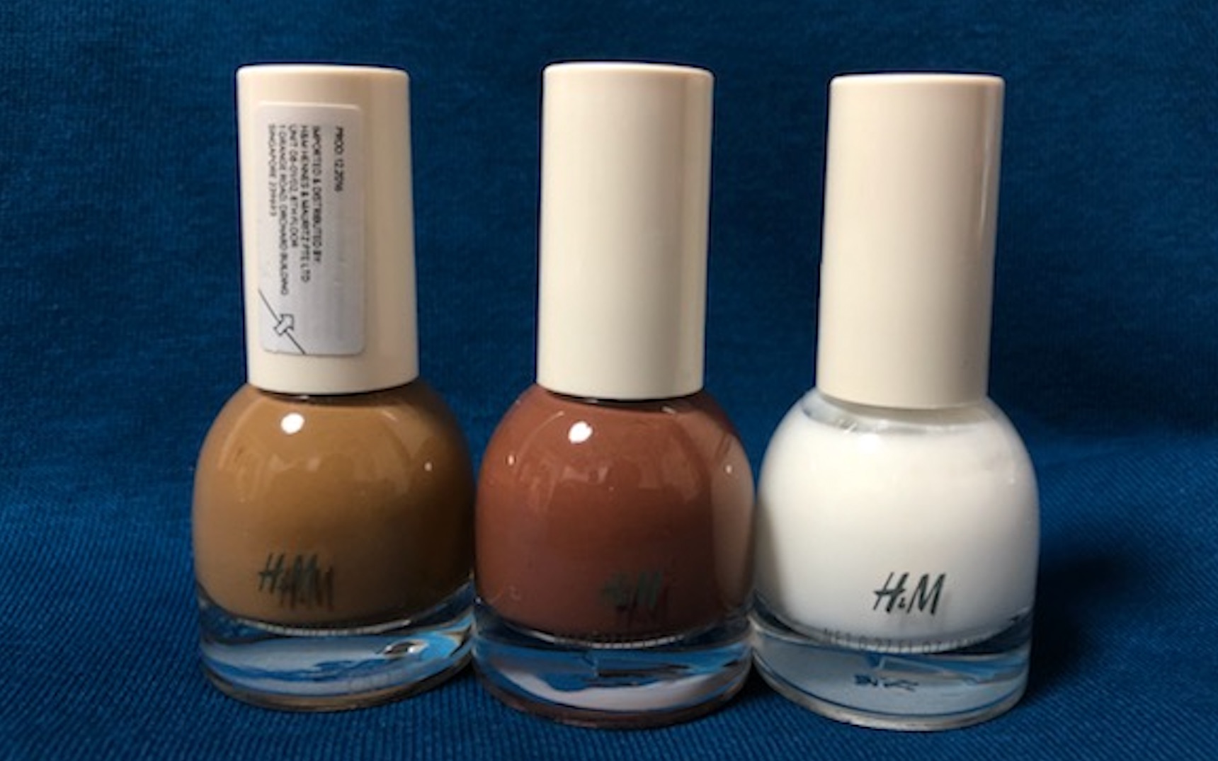 【111】hm指甲油试色分享 highbrow brown/ fired earth/ ice cold milk哔哩哔哩bilibili