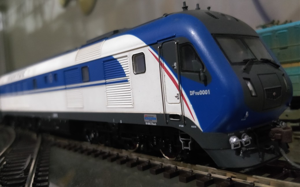 【铁路模型】纪念京沪十三猪 百万城上局沪段df11g-0001/2牵引上沪bsp