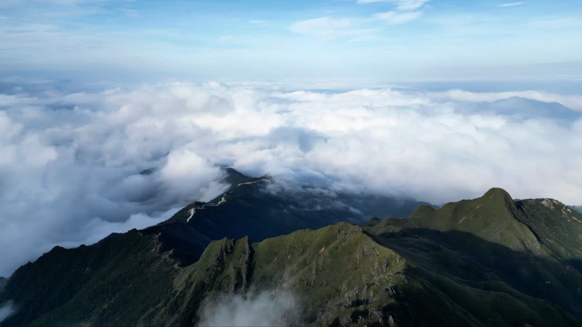 吉首八面山图片