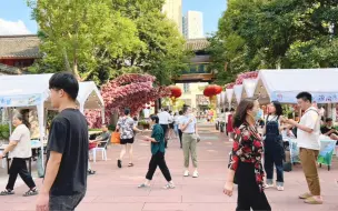 Download Video: 宁波北仑疫情解封第二天，啊，宁波南塘老街周末人气突然火爆如天！