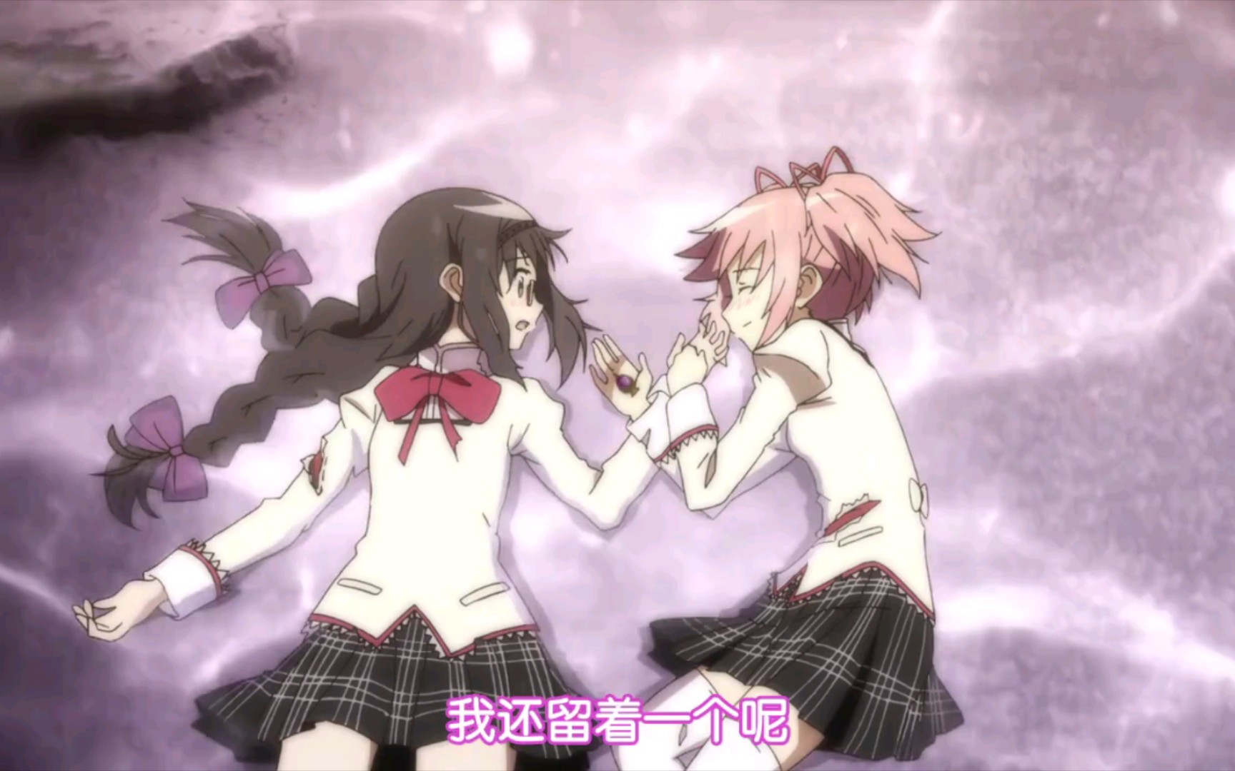 你能去救救那个还没被丘比欺骗的笨蛋我吗.