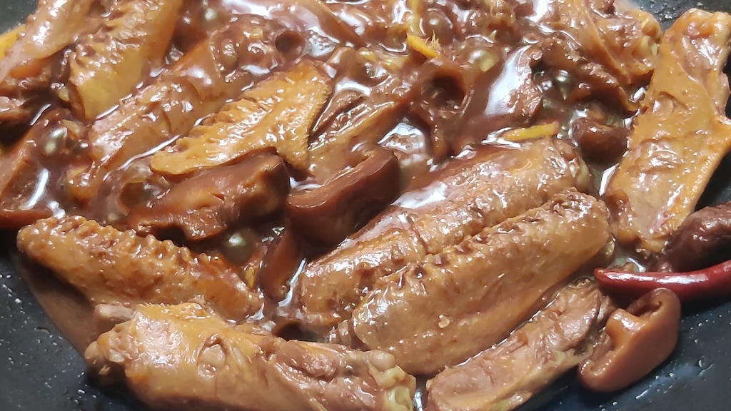 白噪音之香菇鸭翅煲