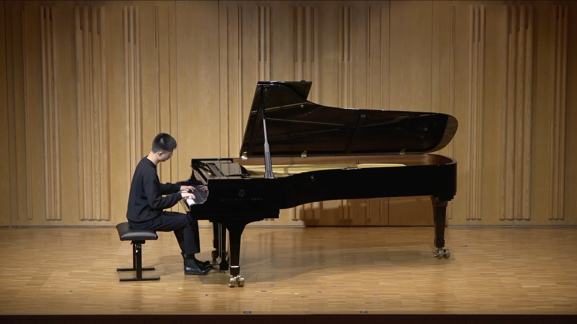 [图]【钢琴演奏】莫扎特 钢琴奏鸣曲第十号 Mozart Piano Sonata No.10 K.330