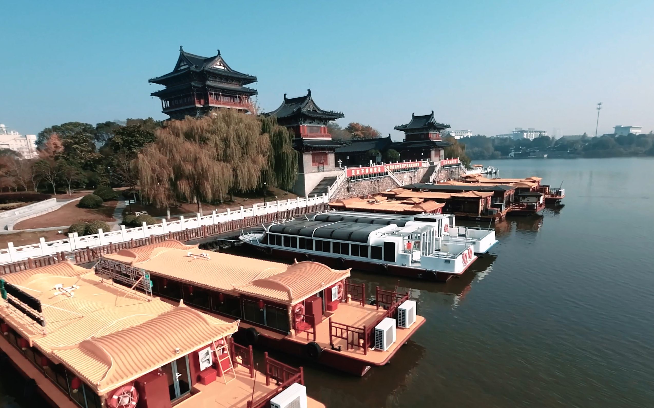 今天带大家飞一下泰州古运河景区!