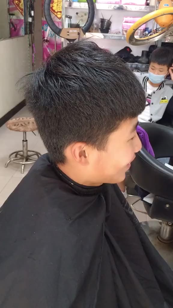 鬼火少年,发型必须支棱起来!