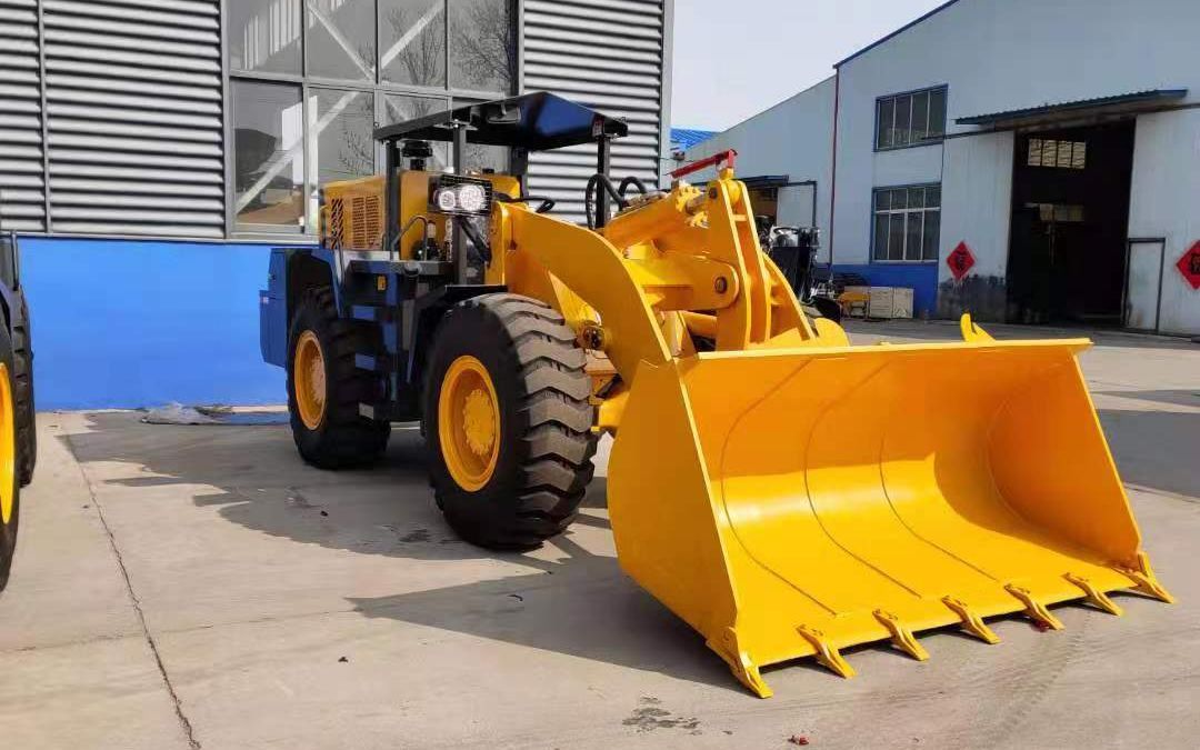 卧式30矿用井下装载机发货