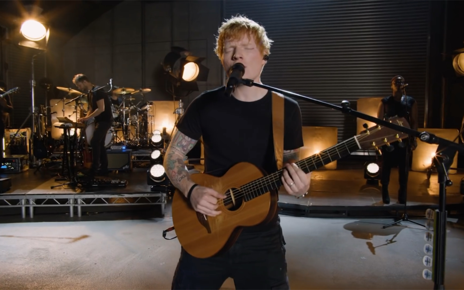 ed sheeran - bad habits (live from iheartradios wango tango