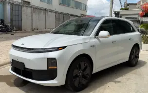 Download Video: 2024款理想L6 Pro版 增程式SUV 外观和内饰细节