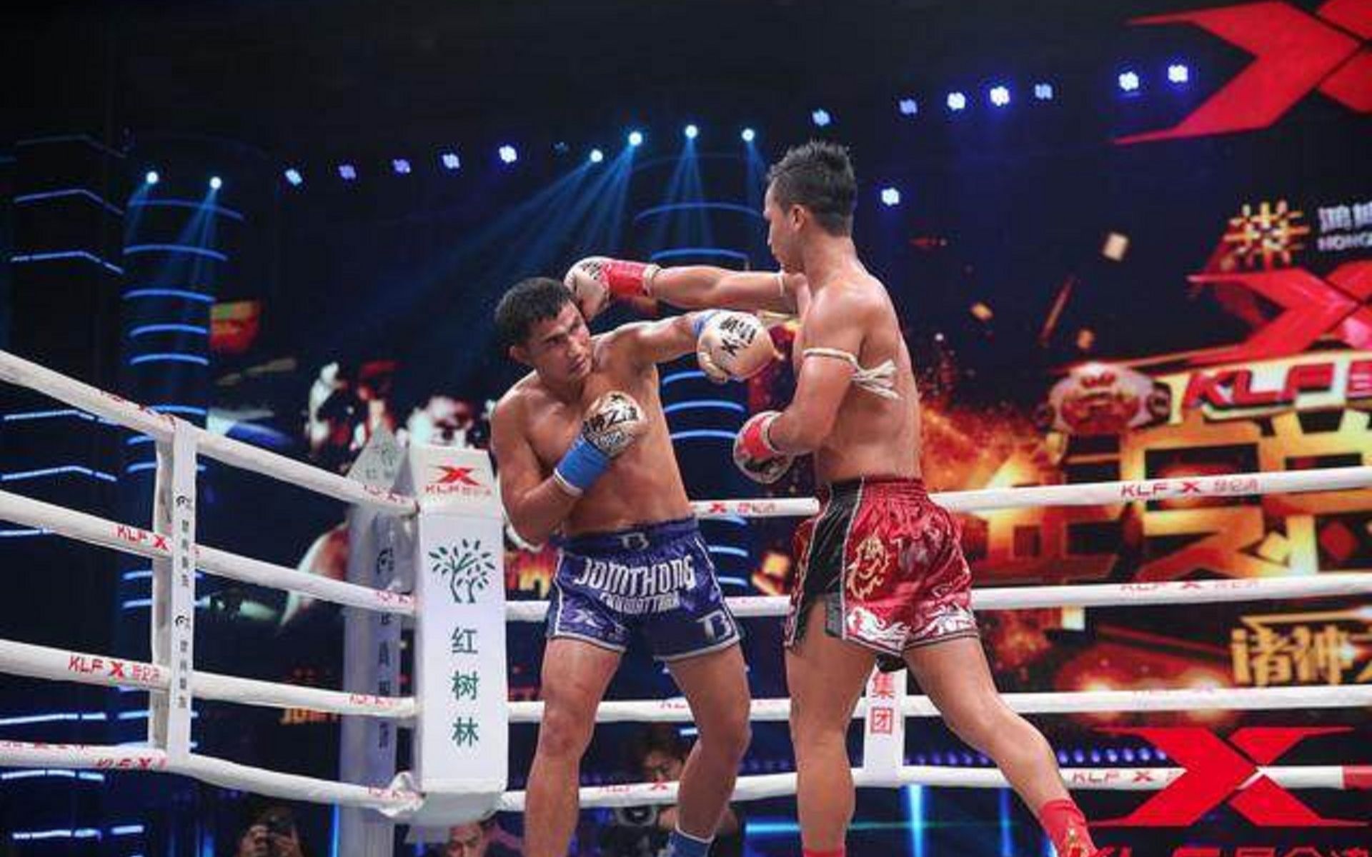 苏波邦大战"金童"江通猜,全场碾压,最后诡异一拳ko!