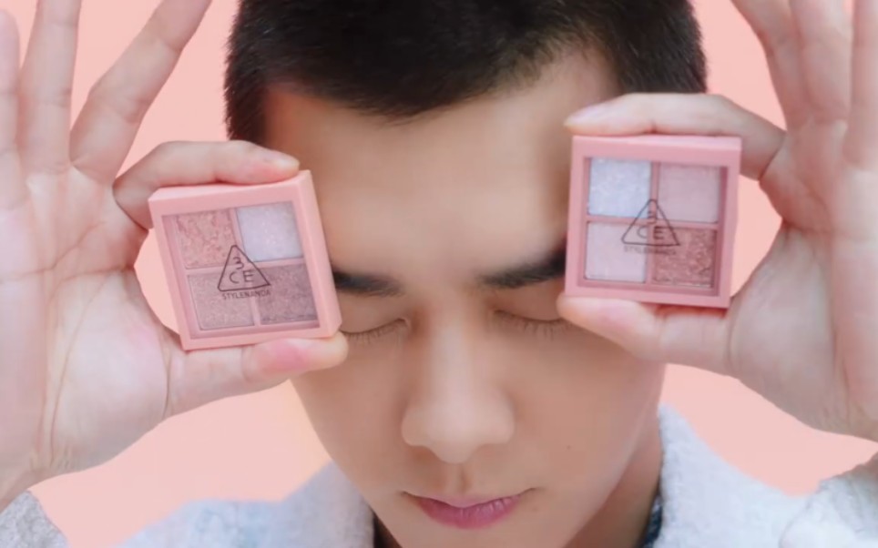 【李易峰】某品牌眼影 广告【李易峰】某口红广告大片 16s 60s 哪里是