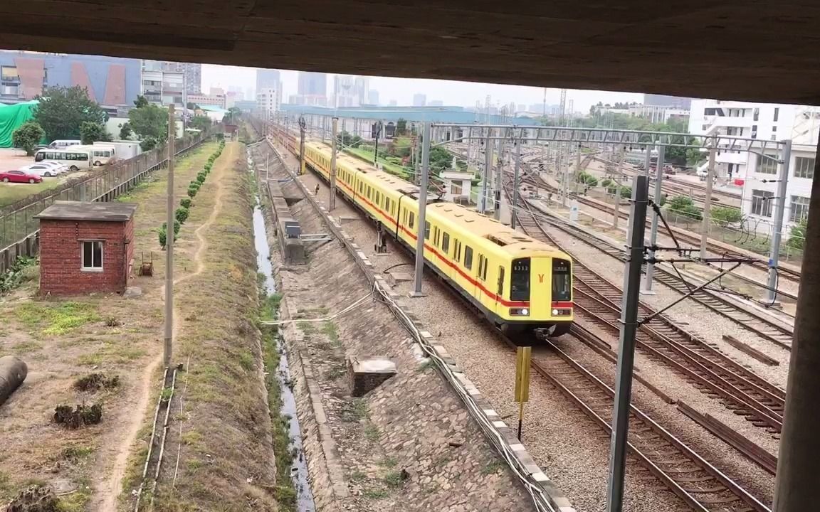 广州地铁1号线之安达西门子机车_哔哩哔哩_bilibili