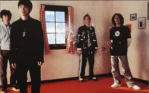 スピッツ ジャンボリーデラックス LIVE CHRONICLE1991-2000 Amazon.co.jp: ジャンボリー・デラックス～LIVE CHRONICLE 1991