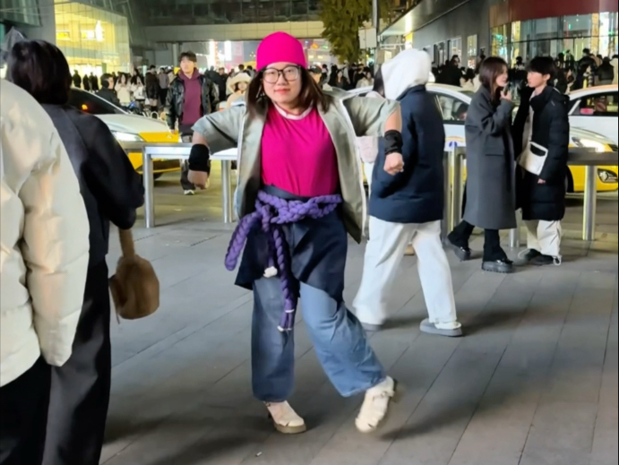 宇智波珊cos梅根cos佐助