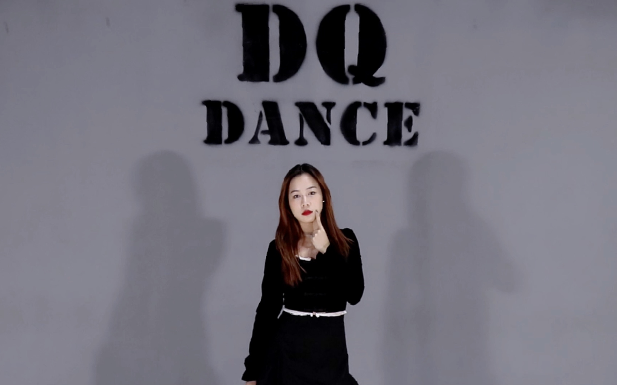 武汉dq舞蹈cryforme小朵翻跳版