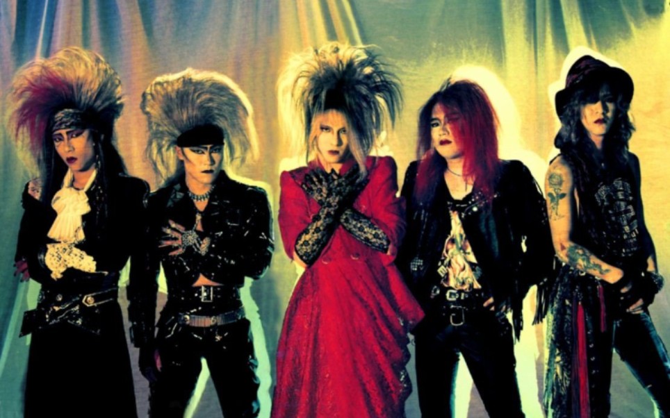 【x japan】【cp向】新年快乐!愿以后的我们带着x的精神越走越远!