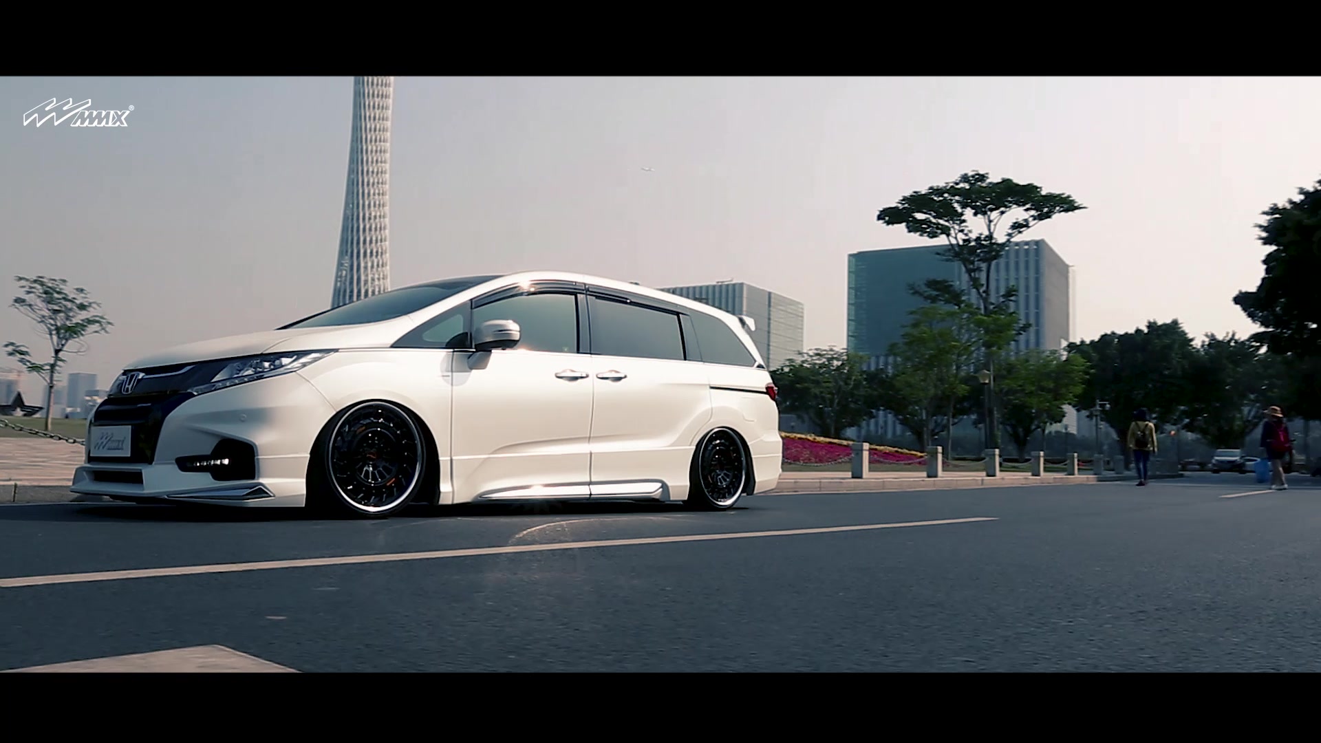 抛边低趴奥德赛改装mmx mf50d两片式锻造轮毂