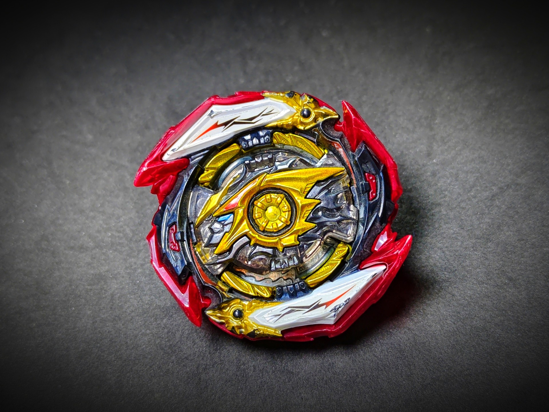 爆旋陀螺beyblade【无限赫伯隆】 实战对打测试