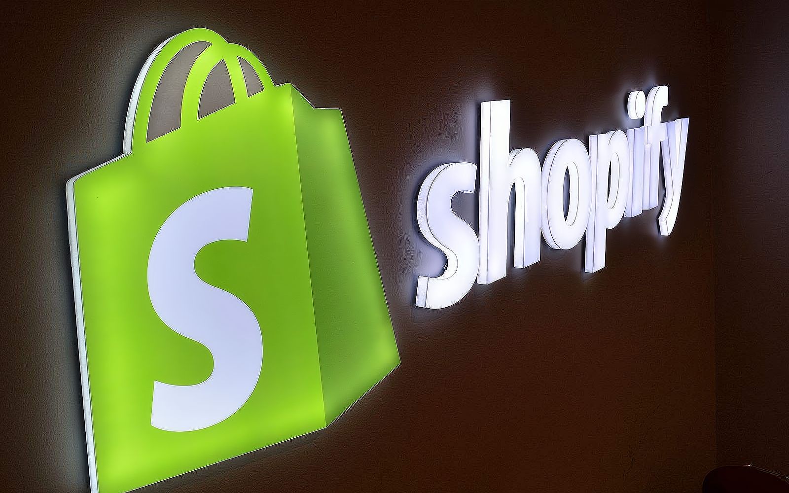 AR/VR/MR应用⑪广告业:4.2 Shopify支持苹果手机3D店铺装修、AR/3D浏览商品哔哩哔哩bilibili