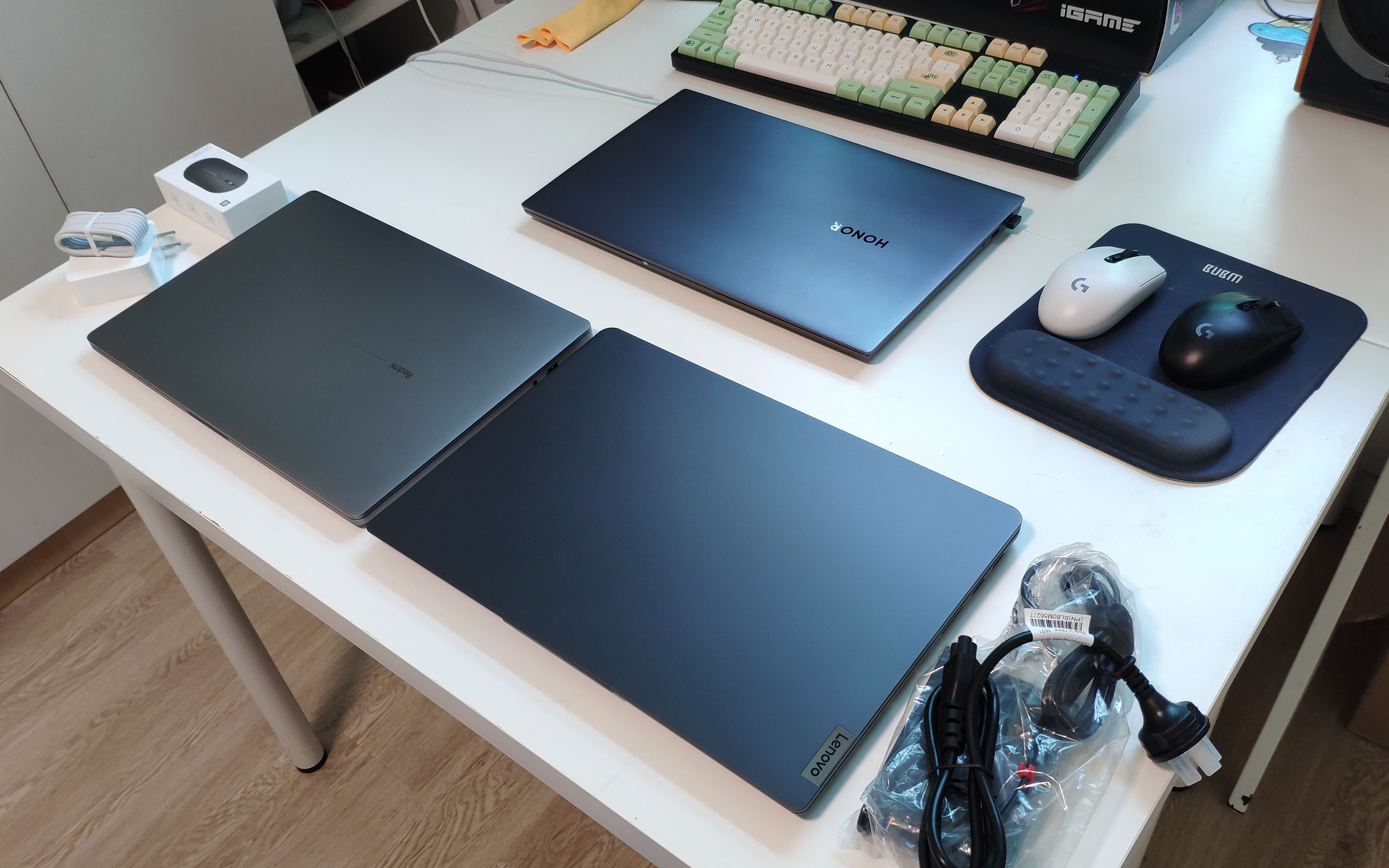 小新pro16 vs 红米redmibook pro15 开箱及使用初体验(上集)_哔哩哔哩