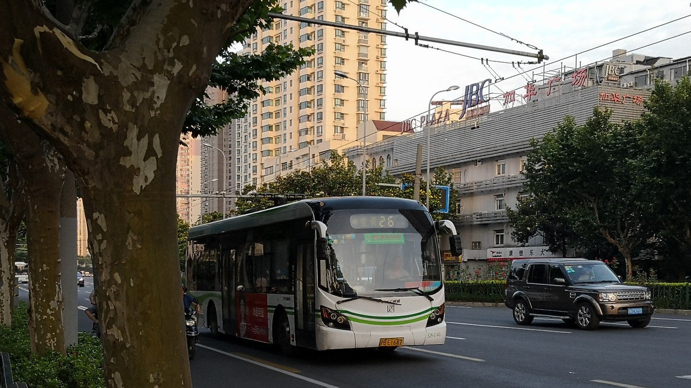 洋葱头车型纪念片上海26路