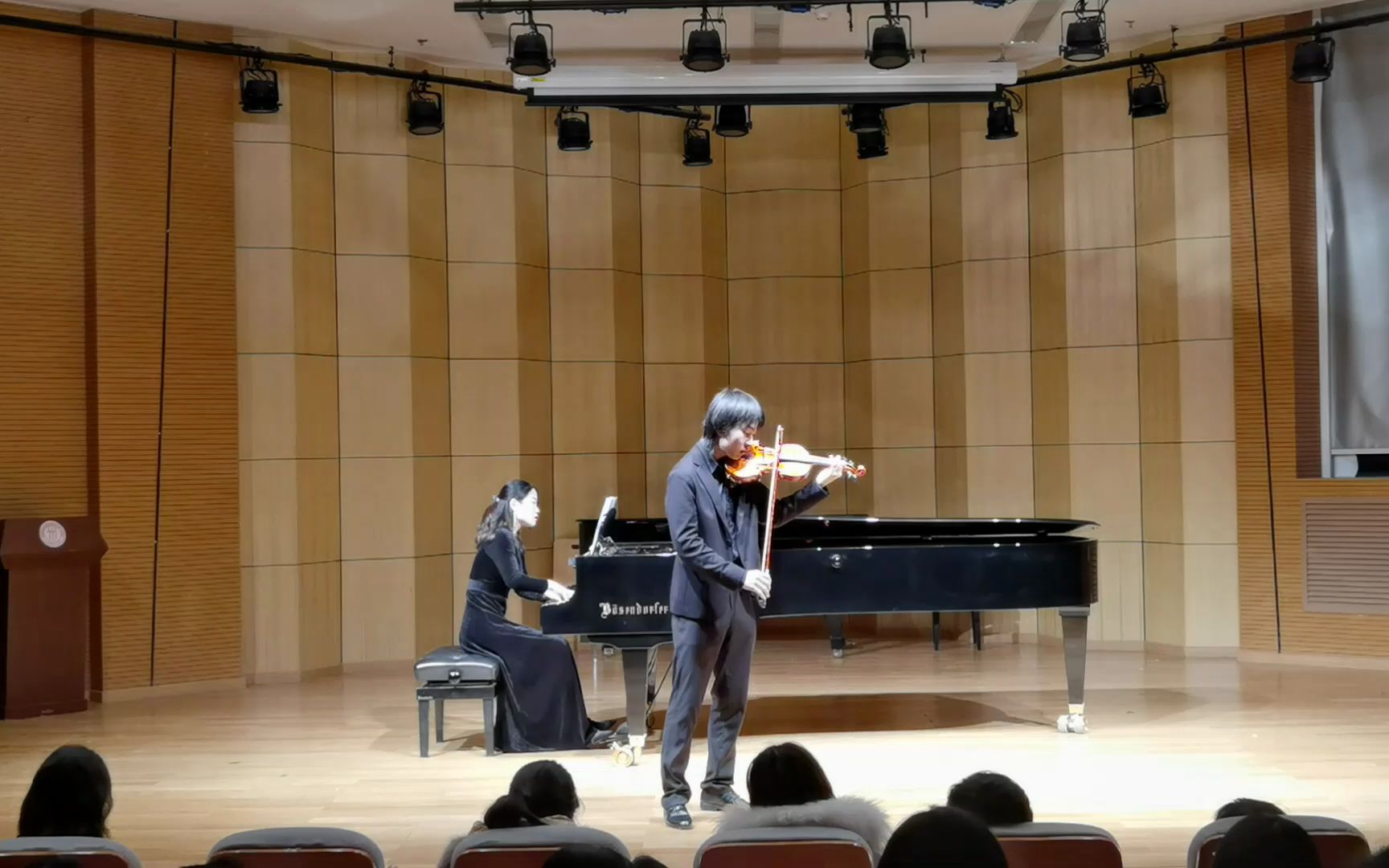 [图]【小提琴丨音乐会】哈恰图良d小调小提琴协奏曲 Khachaturian Violin Concerto in D Minor