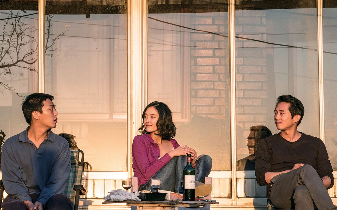 戛纳高分悬疑作品《燃烧》--在迷雾一样的人生中找寻存在的意义